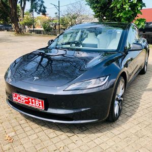 Tesla Model 3 HIGHLAND FACE LIFT 2024 - Image 3