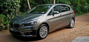 BMW 225XE Luxury Line 2016