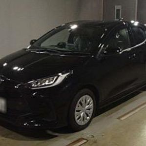 Toyota Yaris 2021 - Image 3