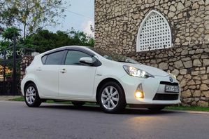 Toyota Aqua G Grade 2014