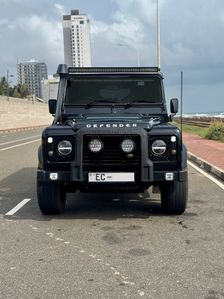Land Rover Defender 1987