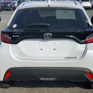 Toyota Yaris X Safety 2023 - Image 2