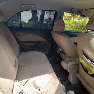 Toyota Yaris 2008 - Image 3