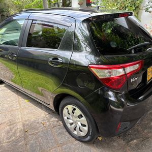 Toyota Vitz 2017 - Image 3