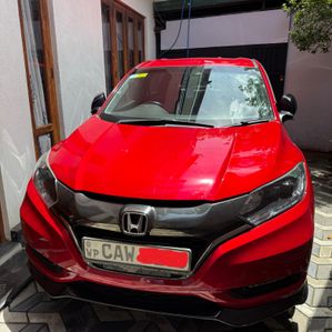 Honda Vezel RS Sensing 2017 - Image 2