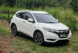 Honda Vezel RU3 2016