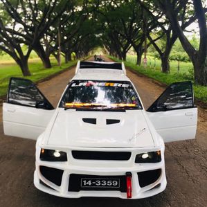 Nissan Sunny 1986 - Image 3