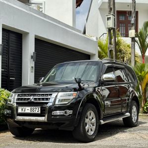 Mitsubishi Montero GLX 2013 - Image 3