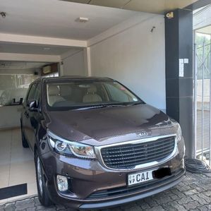 Kia Carnival 2015 - Image 2