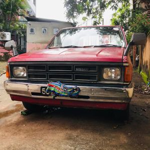 Nissan Dutsun D21 1986 - Image 2
