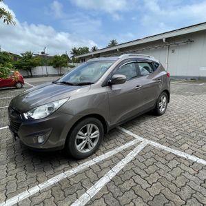 Hyundai Tucson CRDi 4WD 2012 - Image 2