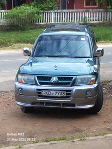 Mitsubishi Montero V6 2006