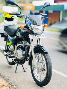 Bajaj CT100 2020