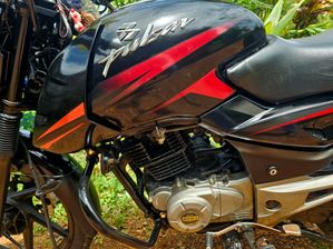 Bajaj Pulsar 150 2013