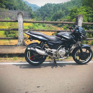 Bajaj Pulsar 150 2015 - Image 3