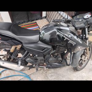TVS Apache RTR 2016 - Image 2