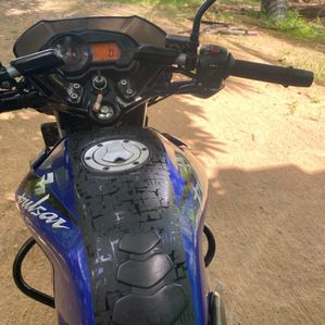 Bajaj Pulsar 135 pulsr ls 2017 - Image 3