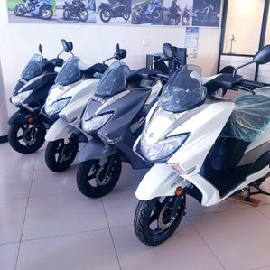 Suzuki Burgman 2025 __ Brandnew