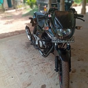 Bajaj Pulsar 180 2016 - Image 3