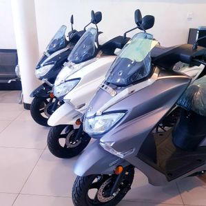 Suzuki Burgman 2025 __ Brandnew - Image 3