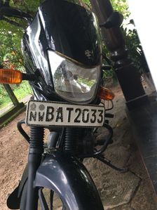 Bajaj Platina 100 2013