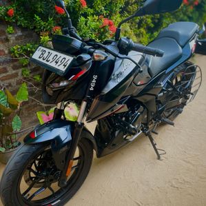 Bajaj Pulsar N160 2025 - Image 2