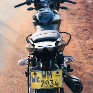 Bajaj Pulsar 180 2011 - Image 3