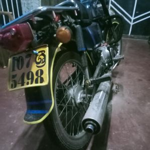 Honda CD80 2003 - Image 2