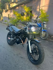 Yamaha TW 2015