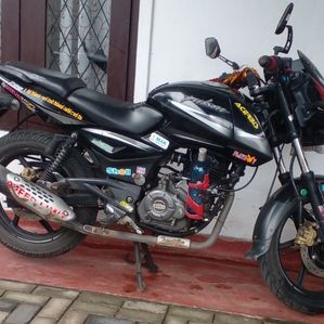 Bajaj Pulsar 150 2018 - Image 2