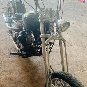 Yamaha XV 250 Dragstar 400 Steed 2011 - Image 2