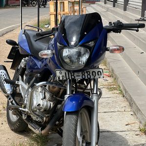 Bajaj Pulsar 150 2009 - Image 2
