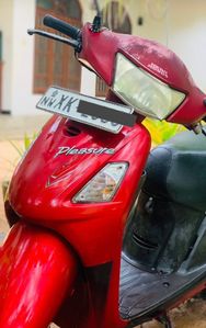 Honda Pleasure 2011