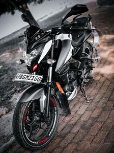 Bajaj Pulsar NS200 2019