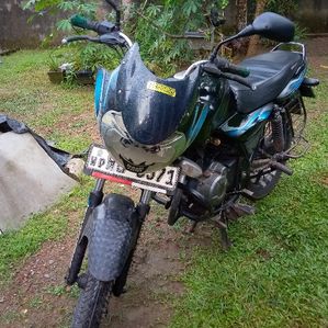 Bajaj Discover 2011 - Image 2