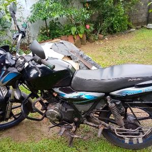 Bajaj Discover 2011 - Image 3