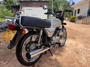 Bajaj Boxer 2003