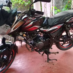 Bajaj Discover 2010 - Image 3