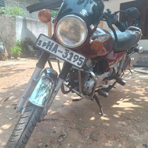Bajaj Boxer 100 2002 - Image 2