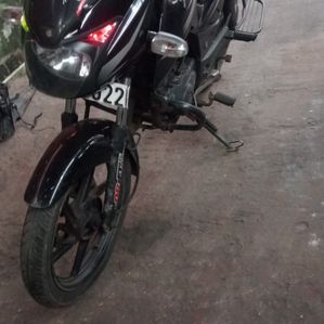 Bajaj Pulsar 150 2018 - Image 2