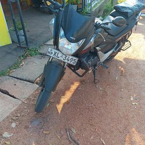 Hero CBZ Xtreme 2011 - Image 2