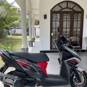 Yamaha Ray ZR 2018