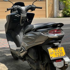 Suzuki Burgman 125 2020 - Image 3