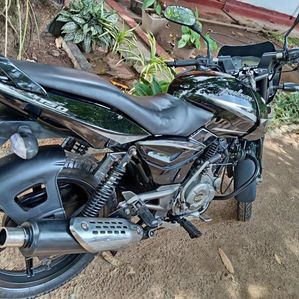 Bajaj Pulsar 150 2015 - Image 2