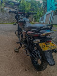 Bajaj Discover 150 2011