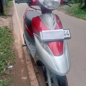 TVS Scooty Pep+ 2012 - Image 2