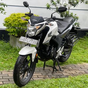 Honda Hornet CB 2017 - Image 3