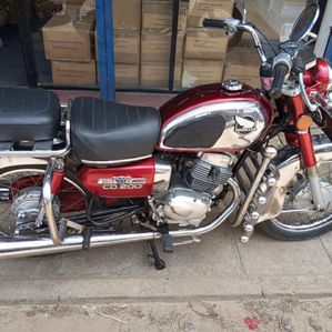 Honda CD 200 1989 - Image 2