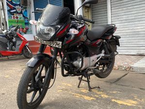 Bajaj Pulsar 150 2015