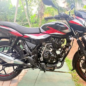 Bajaj Discover 125 On light 2024 - Image 3